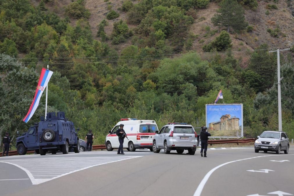 Três membros de grupo armado morrem em confrontos com a polícia no Kosovo