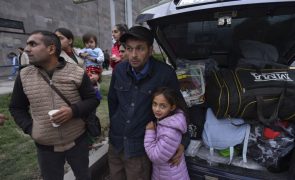 Arménia registou chegada de 42.500 refugiados de Nagorno-Karabakh