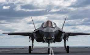 República Checa vai comprar 24 caças F-35 aos Estados Unidos