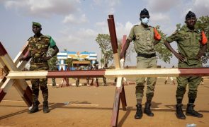 Sete soldados mortos em ataque de supostos fundamentalistas islâmicos no Níger