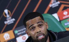Central St. Juste volta aos treinos no Sporting seis meses após lesão