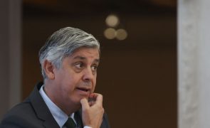 Centeno pede temperança no mercado de trabalho