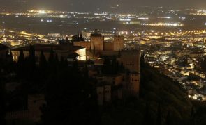 Perto de 50 líderes de países da Europa debatem em Granada futuro do continente