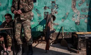Arménia e Azerbaijão acusam-se mutuamente de ataques às suas forças