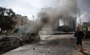 Cerca de 300 mortos em ataque do Hamas e contra-ataque de Israel