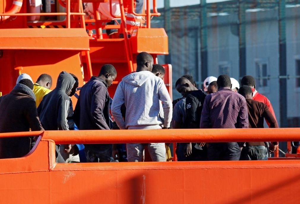 Salvamento Marítimo resgata 362 migrantes que tentavam chegar às Canárias