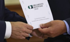 Governo prevê excedente de 0,8% este ano e de 0,2% no próximo