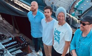 Coldplay - Ex-manager processa-os e banda ‘paga’ na mesma moeda