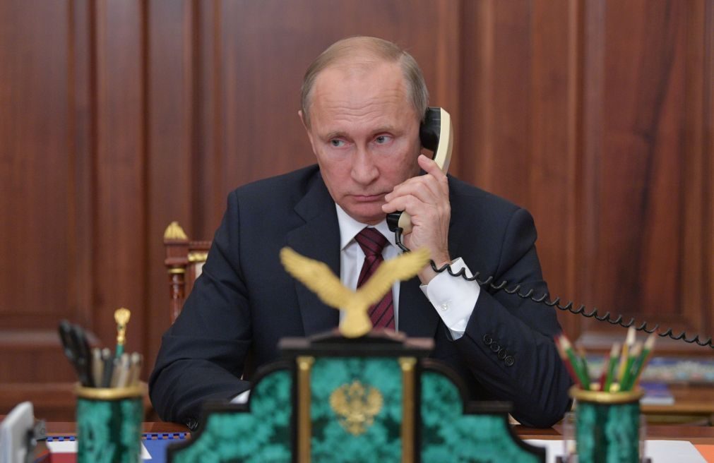 Putin fala de uma «oportunidade real» de paz na Síria e pede abertura às partes