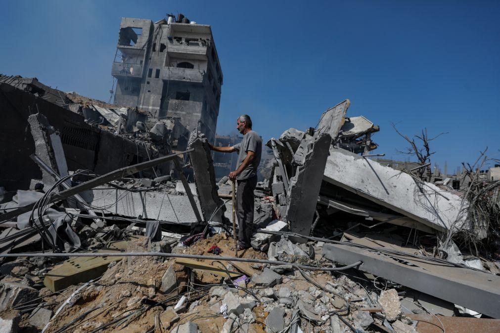Mortos em Gaza sobem para 1.055
