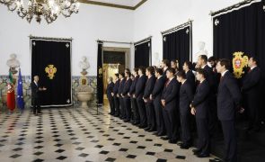 Presidente da República condecora 'Lobos' e agradece-lhes em nome dos portugueses