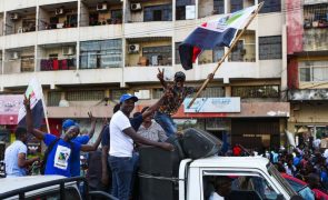 Milhares nas ruas de Maputo para reclamar 