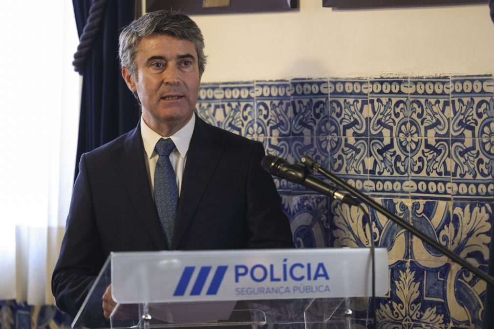Ministro nega que comandos da PSP de Lisboa e Porto estejam sem comandantes