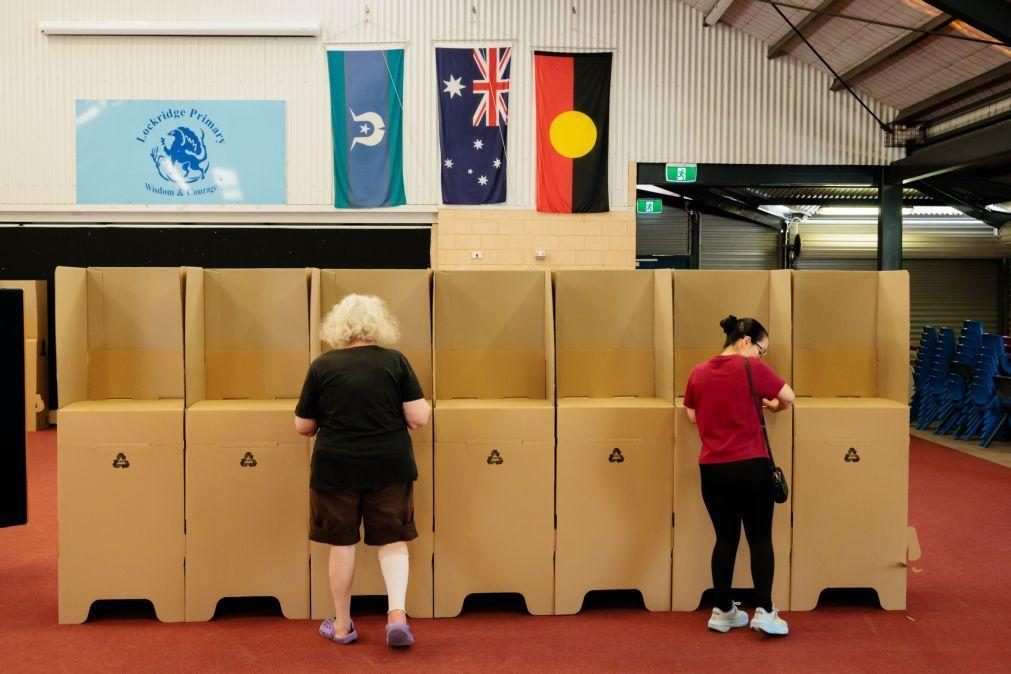 Austrália realiza referendo constitucional sobre reconhecimento aborígene