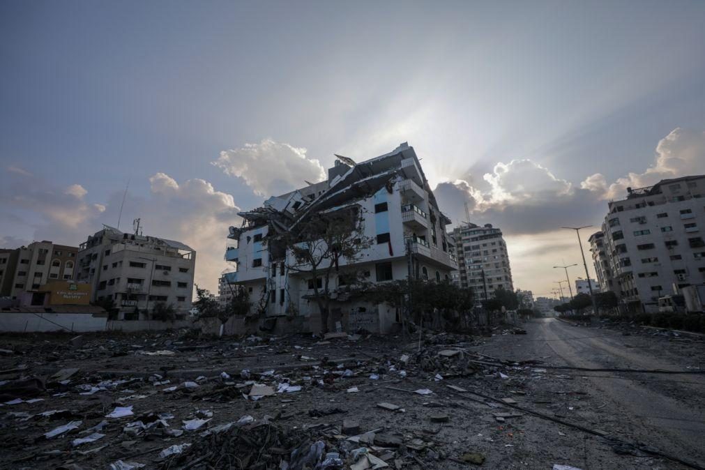 Mais de 1.300 edifícios destruídos em Gaza