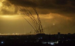 Sobe para 2.329 número de mortos na Faixa de Gaza