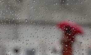 Proteção civil recomenda que se evitem deslocações desnecessárias quinta-feira devido ao mau tempo