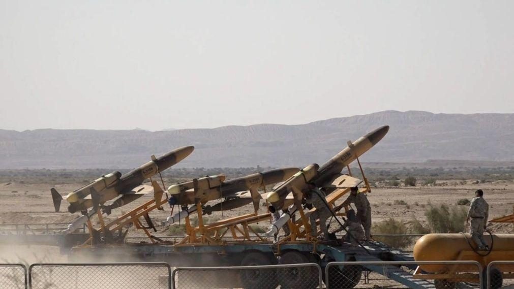 EUA impõem sanções ao Irão devido a programas de 'drones' e mísseis balísticos