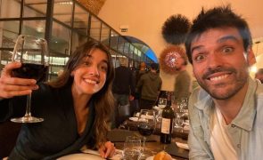 Bárbara Branco Não resiste após ver namorado, Vítor Silva Costa, em tronco nu