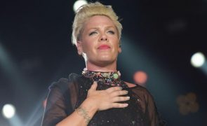 Pink - Adolescência conturbada! Cantora recorda: “Quase morri”
