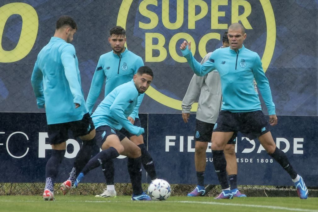 LC: Pepe, Wendell e Stephen Eustáquio na comitiva do FC Porto para Antuérpia