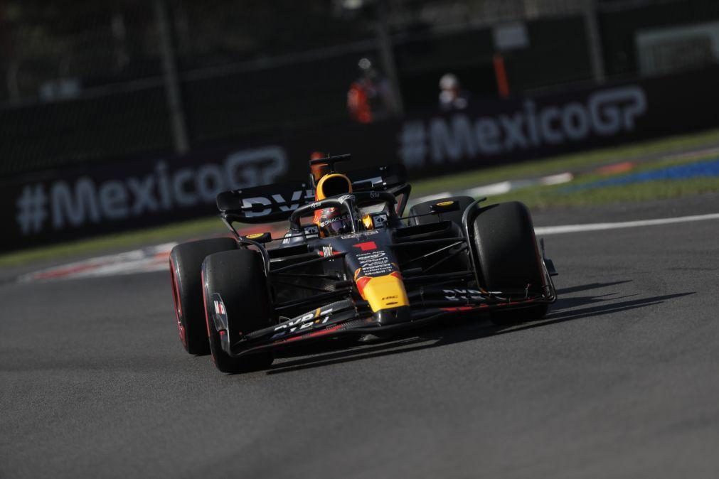Max Verstappen vence GP do México e bate recorde de triunfos na mesma época