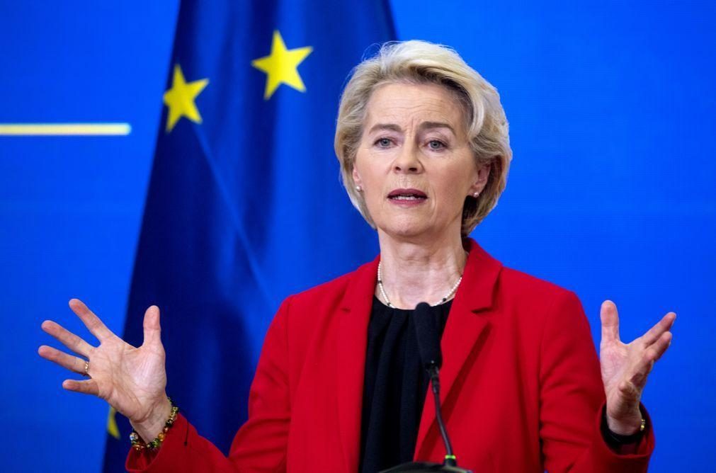 Presidente da Comissão Europeia insta criadores a adotar rapidamente regras para 