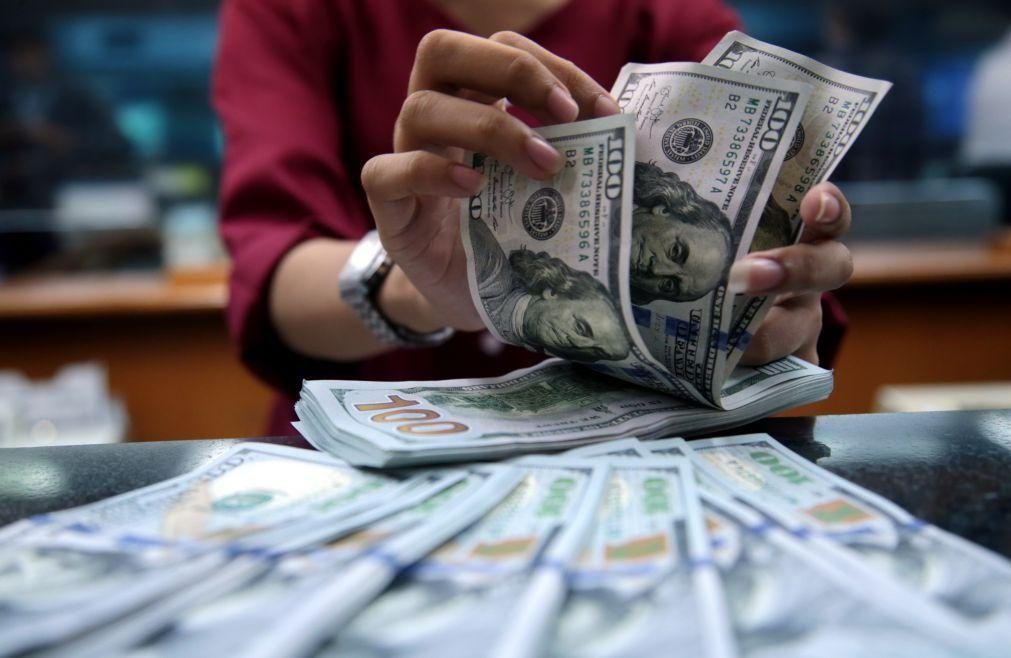 Pedidos iniciais de subsídio de desemprego sobem nos EUA