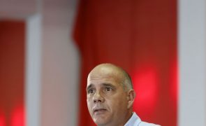 PCP vai entregar a Costa manifesto com 100 mil assinaturas a exigir mudança de políticas