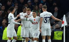 Tottenham goleado e Manchester City é o novo lider da Premier League
