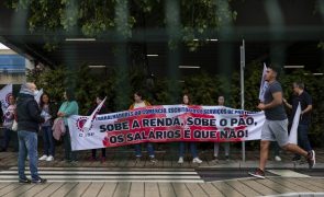 Trabalhadores da Sonae MC reclamam aumento salarial mínimo de 150 euros em 2024