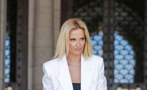 Cristina Ferreira Já chegou ao tribunal para início do julgamento com a SIC [vídeo]