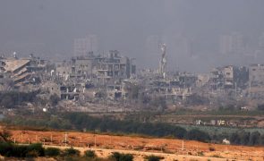 Mais de 10.500 pessoas morreram em Gaza desde início do conflito