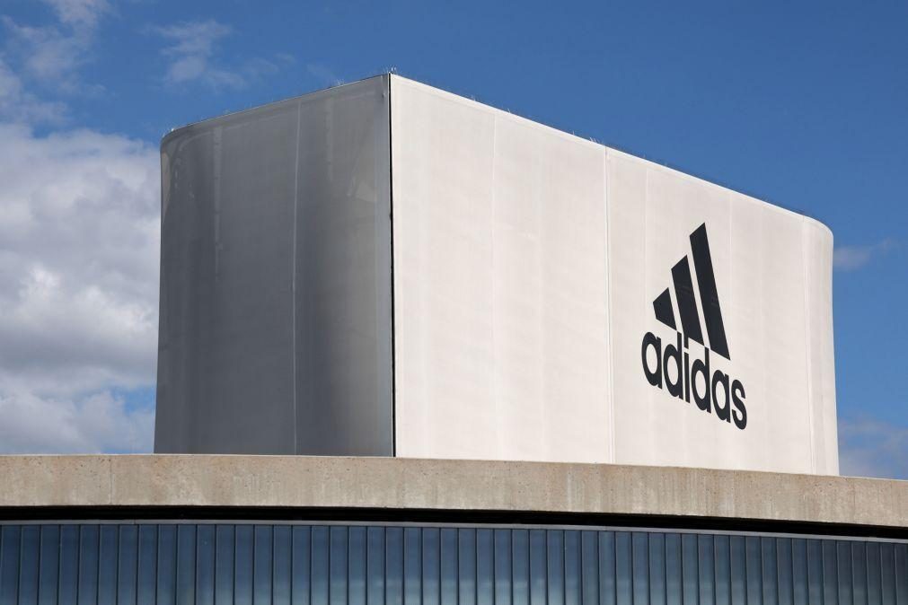 Lucro da Adidas cai 72,9% até setembro para 304 ME