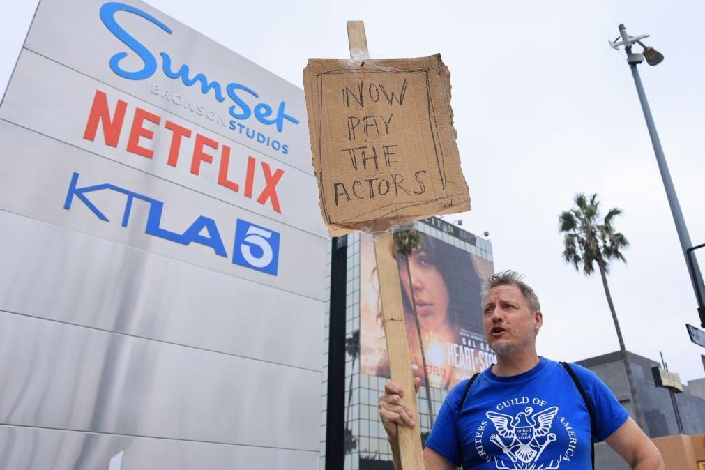 Atores põem fim a greve após acordo com grandes estúdios de Hollywood