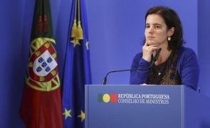 Governo aprova aumentos salariais da função pública para 2024