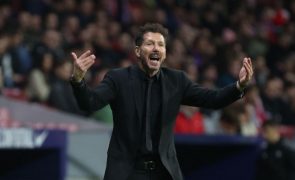 Simeone renova com Atlético Madrid até 2027 e vai ultrapassar 15 anos no comando