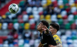 Estoril Praia e Casa Pia dão pontapé de saída em jornada de dérbi na Luz