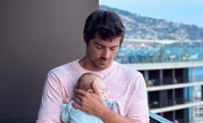 Lourenço Ortigão Que amor! Ator mostra o quão crescido está o filho, de quatro meses