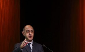Pizarro vai estudar até onde pode ir na negociação com médicos