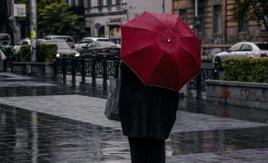 Sábado de chuva mais a Norte do que a Sul e menos frio