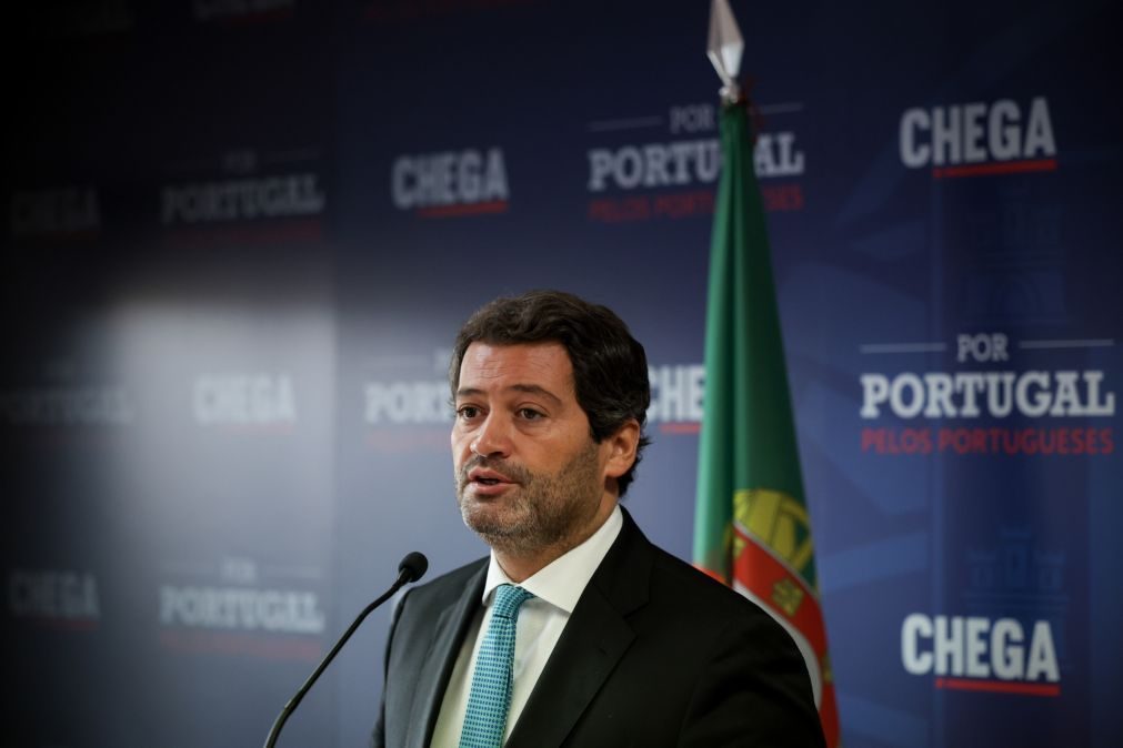 Ventura acusa Centeno de falta de independência para liderar Banco de Portugal