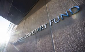 FMI anuncia que Ucrânia superou exame que lhe permite receber 900 milhões USD