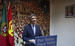 José Luís Carneiro candidata-se ao PS com 