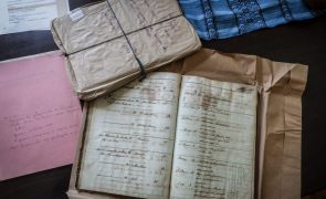 Arquivo cabo-verdiano mostra documentos sobre escravatura a candidatar à memória do mundo
