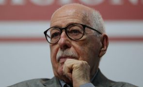 Silviano Santiago defende uma língua portuguesa multiétnica ao receber o Prémio Camões