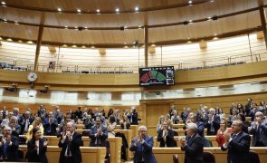 PSOE estima amnistia para 309 independentistas e 73 polícias