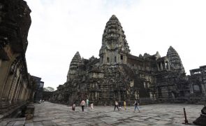Amnistia Internacional critica UNESCO pelo despejo de milhares no Camboja