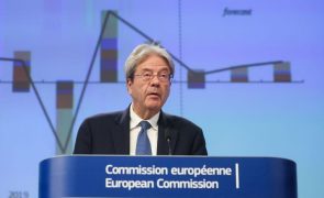 Bruxelas pede aprovação na UE de regras orçamentais 