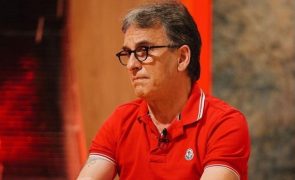 Zezé Camarinha Volta à carga contra Bruno de Carvalho: 